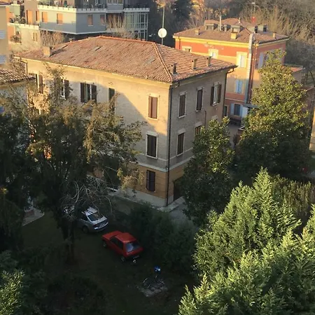 Tiraboschi מודנה